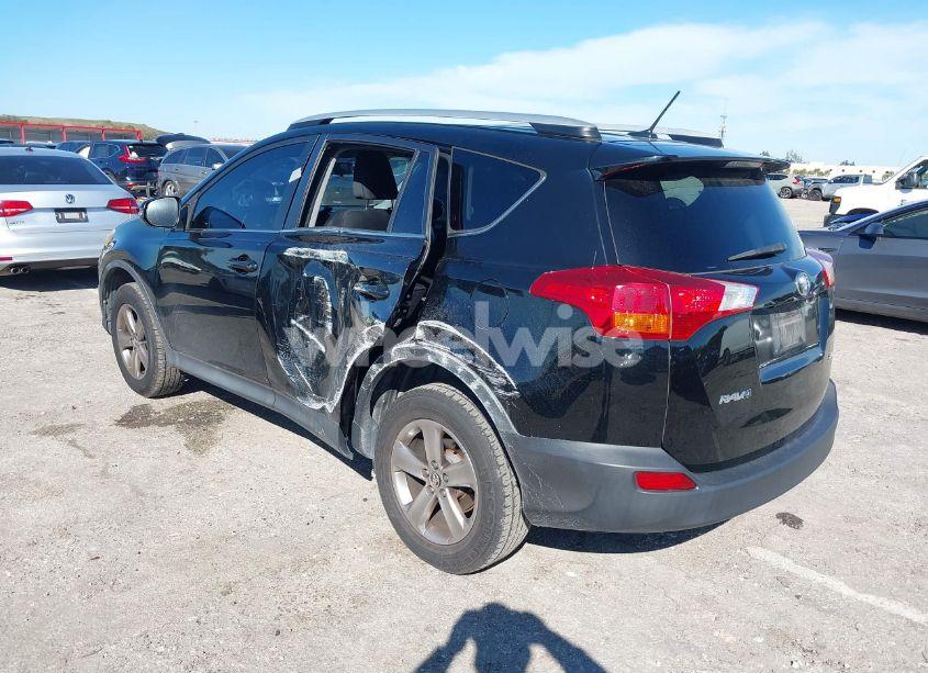 Photo 3 of 2015 Toyota Rav4 XLE (VIN 2T3WFREV4FW167578)
