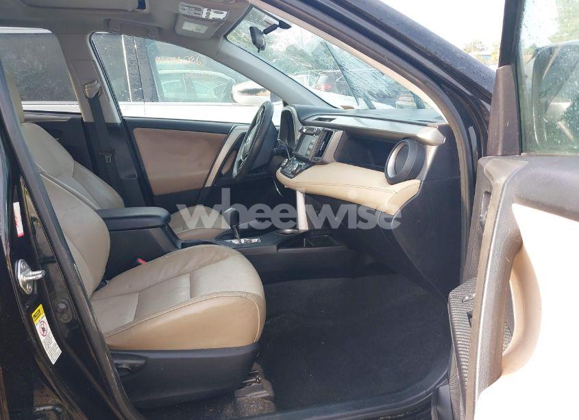 Photo 5 of 2015 Toyota Rav4 XLE (VIN 2T3WFREV4FW173249)