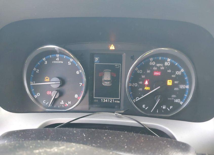 Photo 7 of 2016 Toyota Rav4 XLE (VIN 2T3WFREV4GW247092)