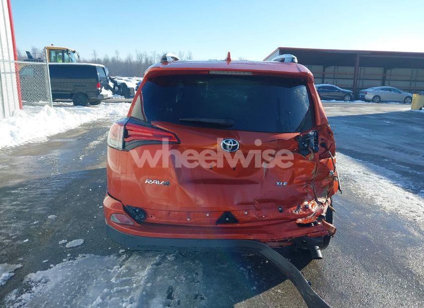 Photo 17 of 2016 Toyota Rav4 XLE (VIN 2T3WFREV4GW256245)