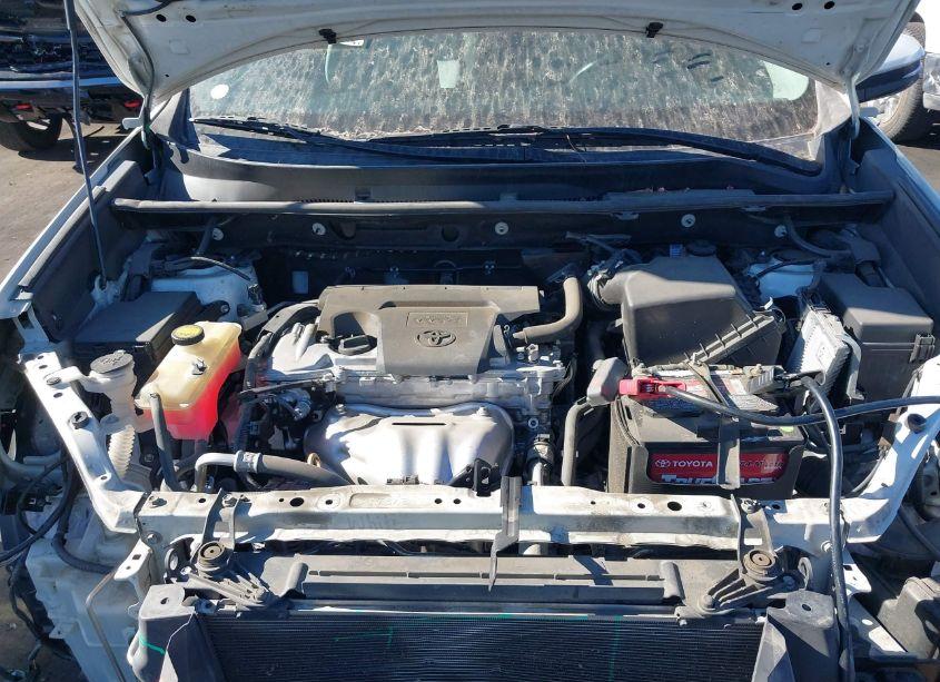 Photo 10 of 2016 Toyota Rav4 XLE (VIN 2T3WFREV4GW265592)