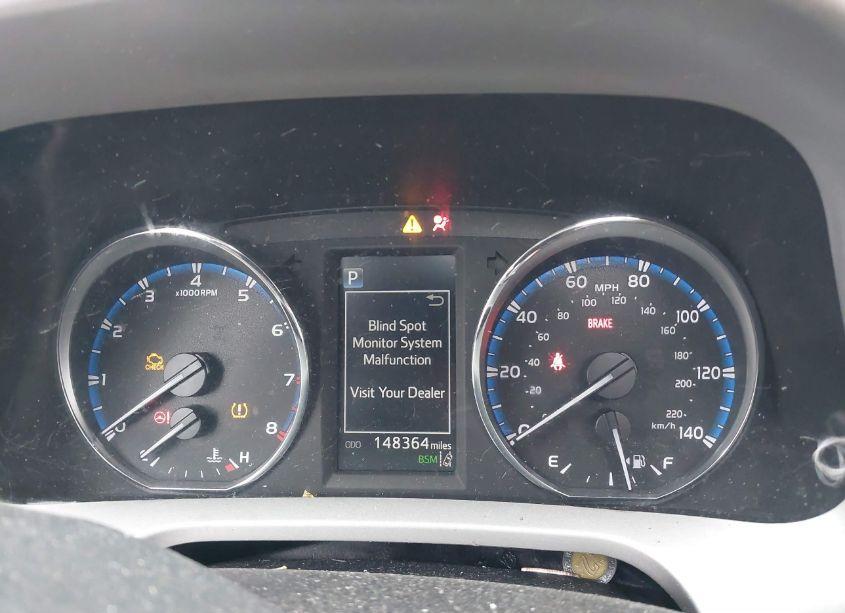 Photo 7 of 2016 Toyota Rav4 XLE (VIN 2T3WFREV4GW267908)