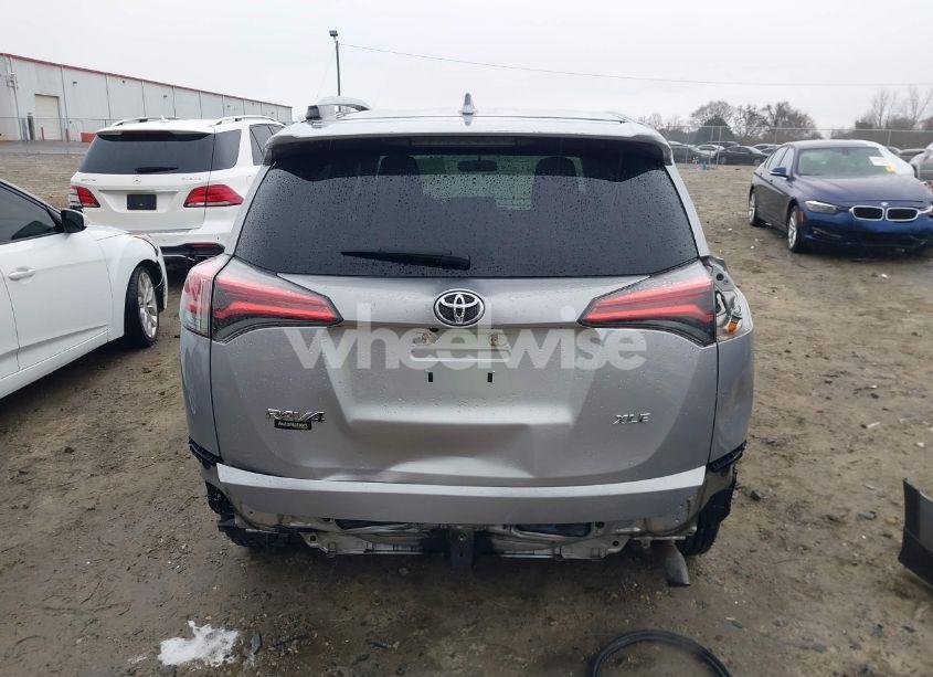 Photo 17 of 2016 Toyota Rav4 XLE (VIN 2T3WFREV4GW287186)