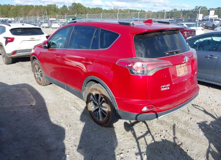 Photo 3 of 2016 Toyota Rav4 XLE (VIN 2T3WFREV4GW305671)