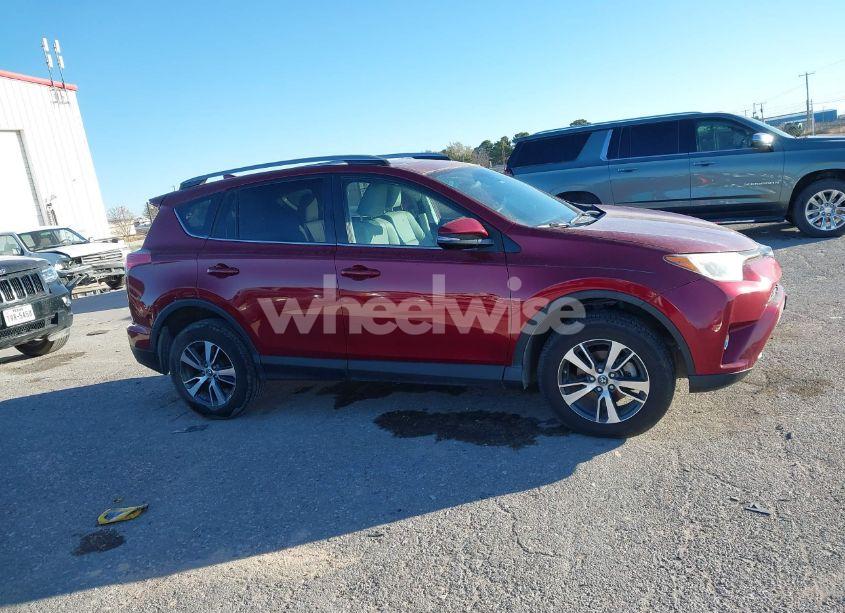 Photo 13 of 2018 Toyota Rav4 ADVENTURE/XLE (VIN 2T3WFREV4JW407124)