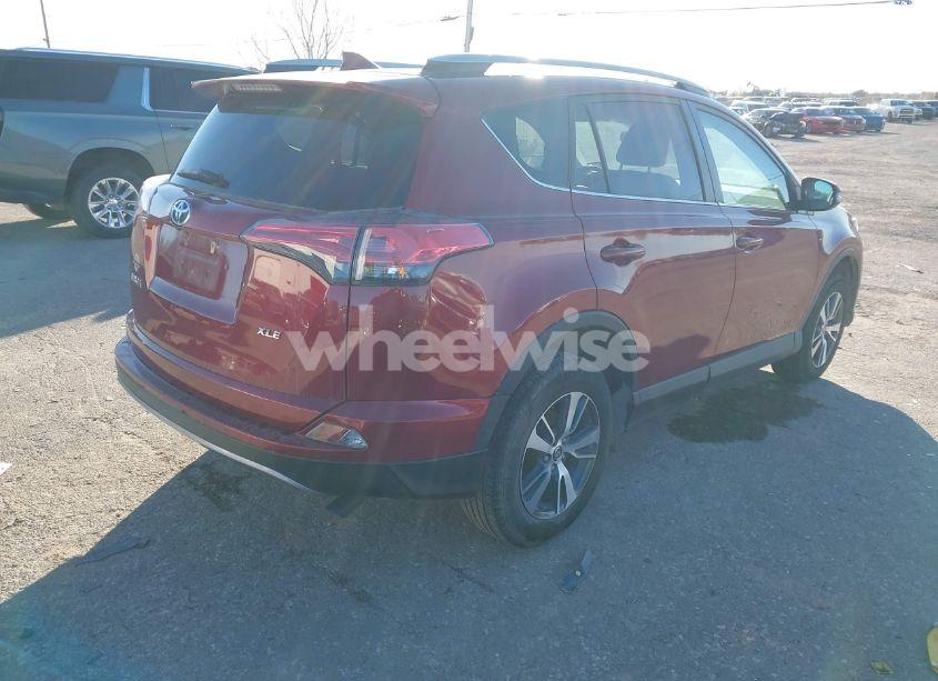 Photo 4 of 2018 Toyota Rav4 ADVENTURE/XLE (VIN 2T3WFREV4JW407124)