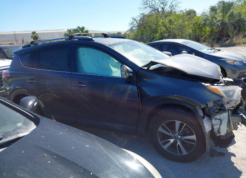 Photo 12 of 2018 Toyota Rav4 ADVENTURE/XLE (VIN 2T3WFREV4JW428734)