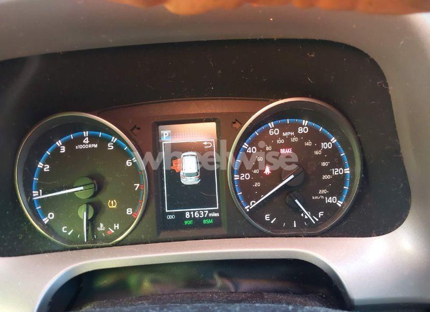 Photo 7 of 2018 Toyota Rav4 ADVENTURE/XLE (VIN 2T3WFREV4JW430970)