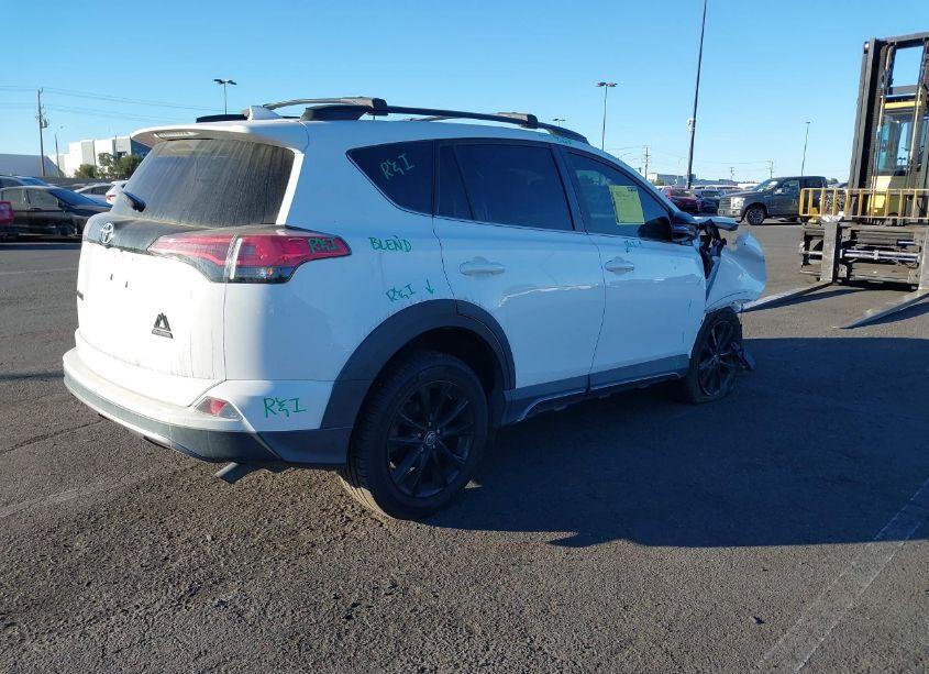 Photo 4 of 2018 Toyota Rav4 ADVENTURE (VIN 2T3WFREV4JW458008)