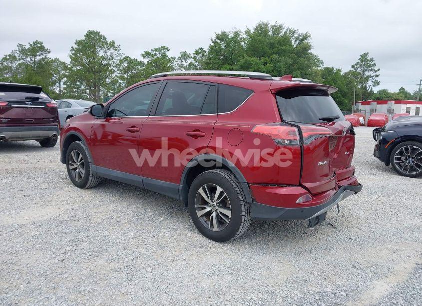 Photo 3 of 2018 Toyota Rav4 XLE (VIN 2T3WFREV4JW478761)