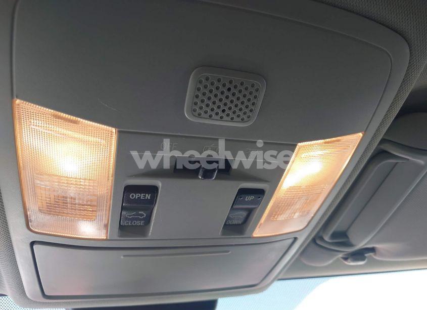 Photo 19 of 2018 Toyota Rav4 XLE (VIN 2T3WFREV4JW505053)