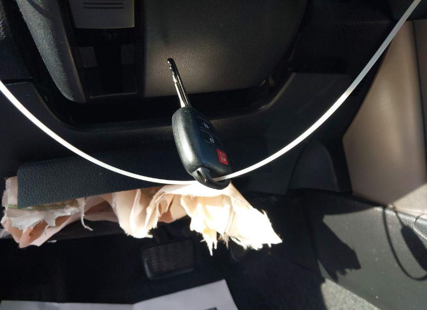 Photo 11 of 2013 Toyota Rav4 XLE (VIN 2T3WFREV5DW003611)