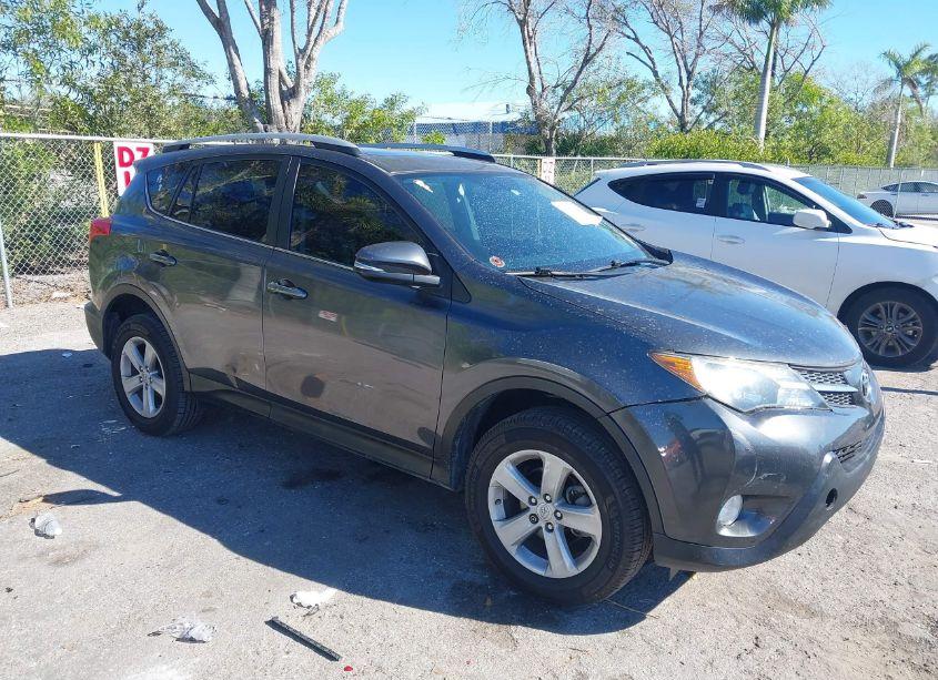 2013 Toyota Rav4 XLE (VIN 2T3WFREV5DW037077) main photo