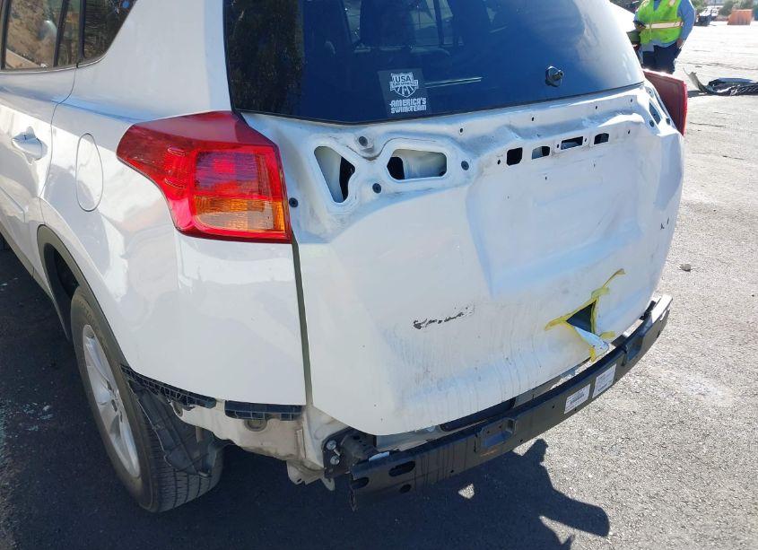 Photo 6 of 2013 Toyota Rav4 XLE (VIN 2T3WFREV5DW040139)