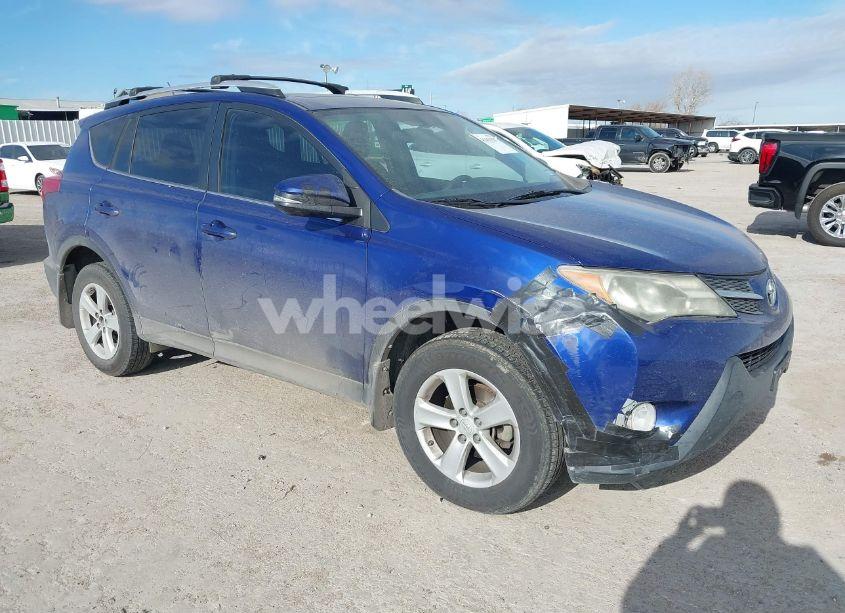 2014 Toyota Rav4 XLE (VIN 2T3WFREV5EW088824) main photo