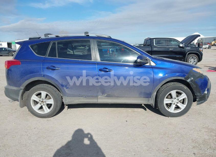 Photo 13 of 2014 Toyota Rav4 XLE (VIN 2T3WFREV5EW088824)