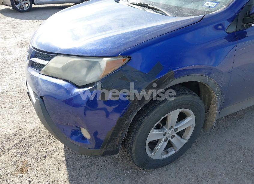 Photo 6 of 2014 Toyota Rav4 XLE (VIN 2T3WFREV5EW088824)