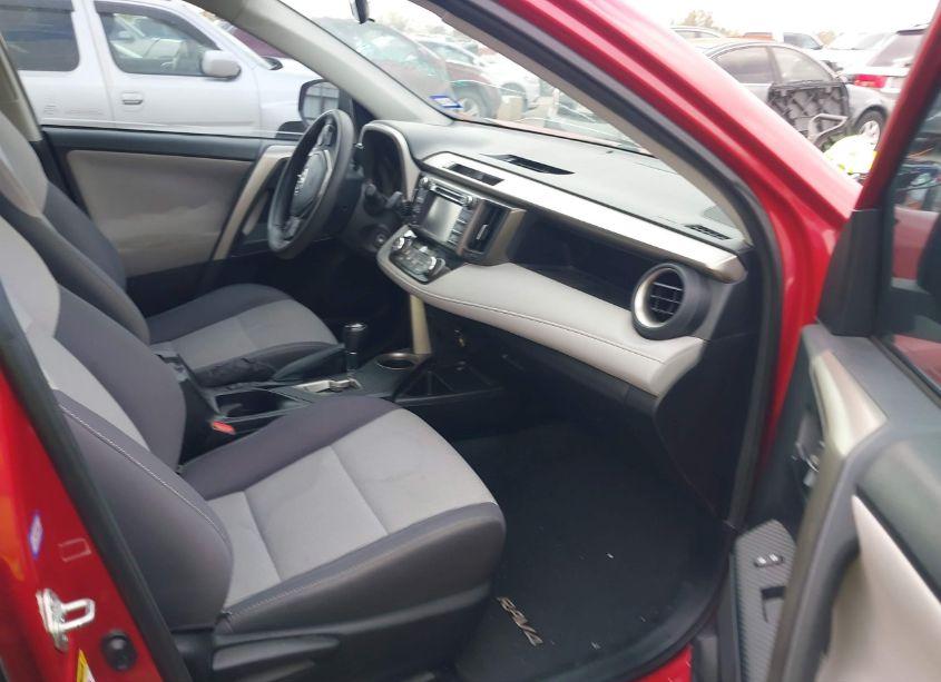 Photo 5 of 2014 Toyota Rav4 XLE (VIN 2T3WFREV5EW094543)