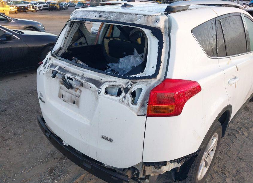 Photo 19 of 2014 Toyota Rav4 XLE (VIN 2T3WFREV5EW112068)