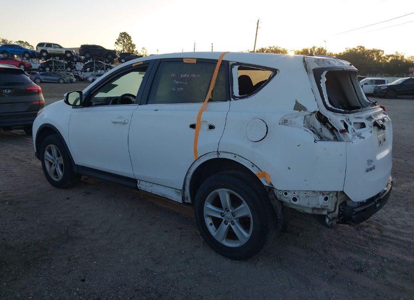 Photo 3 of 2014 Toyota Rav4 XLE (VIN 2T3WFREV5EW112068)