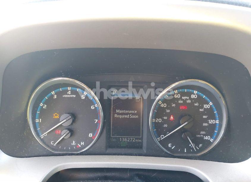 Photo 7 of 2016 Toyota Rav4 XLE (VIN 2T3WFREV5GW286077)