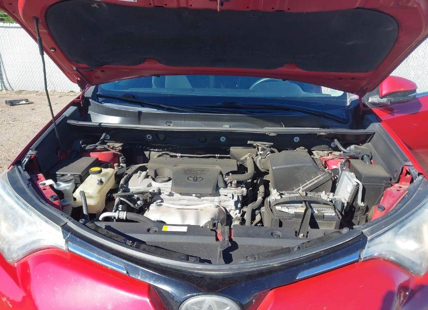 Photo 10 of 2017 Toyota Rav4 XLE (VIN 2T3WFREV5HW351334)