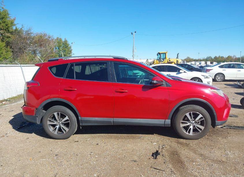 Photo 13 of 2017 Toyota Rav4 XLE (VIN 2T3WFREV5HW351334)