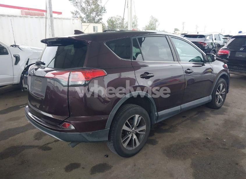 Photo 4 of 2017 Toyota Rav4 XLE (VIN 2T3WFREV5HW389968)