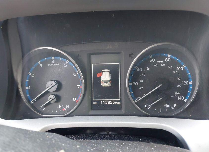 Photo 7 of 2018 Toyota Rav4 XLE (VIN 2T3WFREV5JW408363)