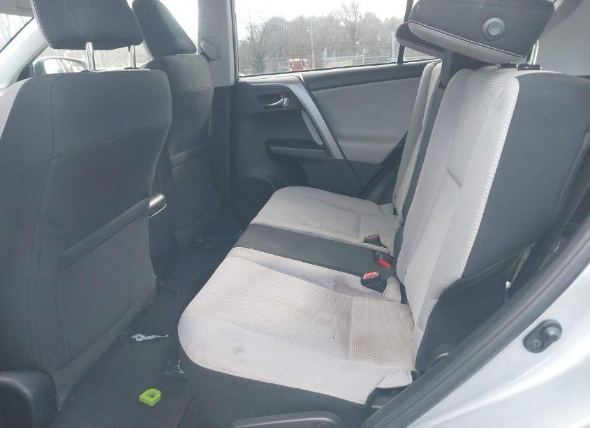 Photo 8 of 2018 Toyota Rav4 XLE (VIN 2T3WFREV5JW408363)