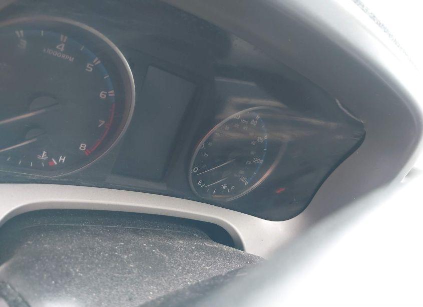 Photo 15 of 2018 Toyota Rav4 XLE (VIN 2T3WFREV5JW428175)