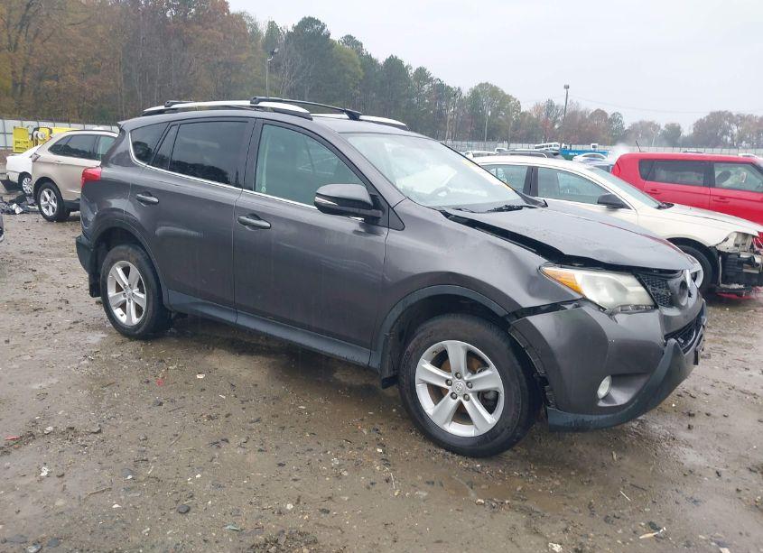 2013 Toyota Rav4 XLE (VIN 2T3WFREV6DW018327) main photo