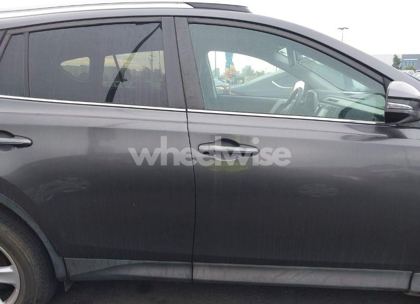 Photo 14 of 2013 Toyota Rav4 XLE (VIN 2T3WFREV6DW065678)