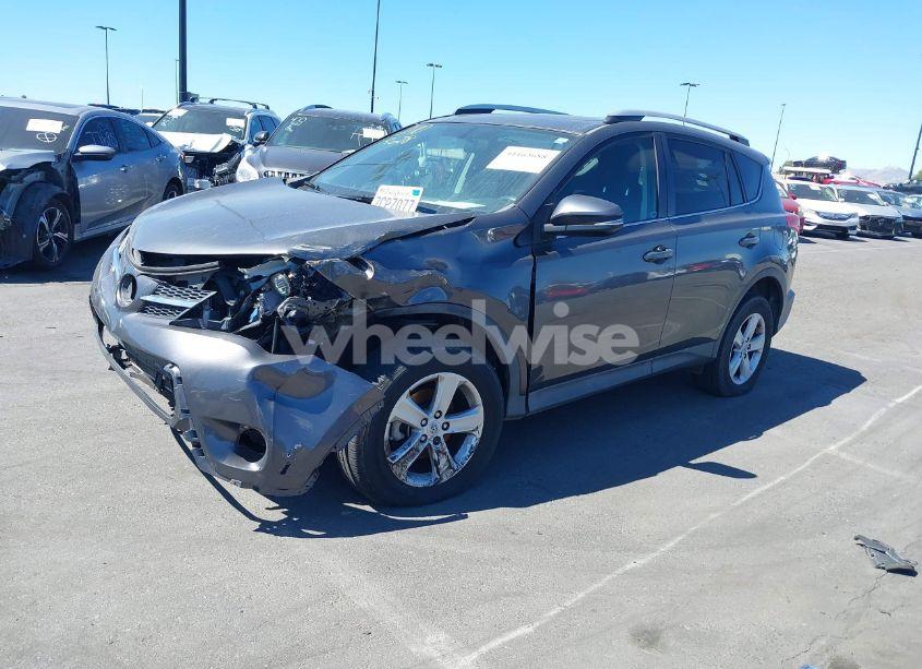 Photo 2 of 2013 Toyota Rav4 XLE (VIN 2T3WFREV6DW065678)