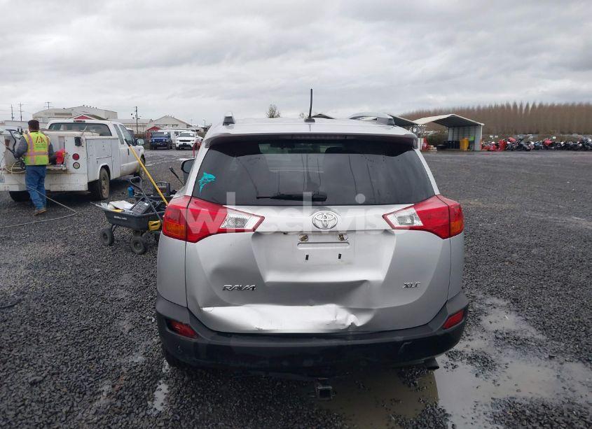 Photo 16 of 2014 Toyota Rav4 XLE (VIN 2T3WFREV6EW123290)