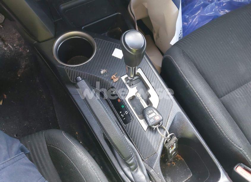 Photo 11 of 2015 Toyota Rav4 XLE (VIN 2T3WFREV6FW189789)