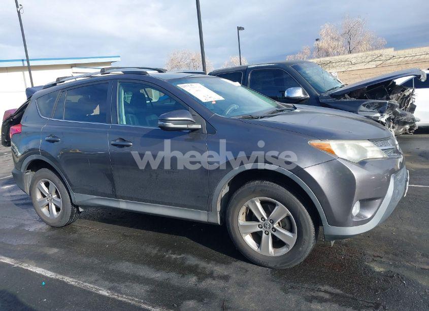Photo 13 of 2015 Toyota Rav4 XLE (VIN 2T3WFREV6FW189789)