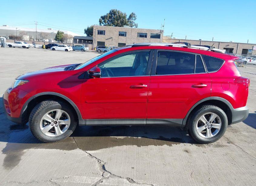 Photo 14 of 2015 Toyota Rav4 XLE (VIN 2T3WFREV6FW229515)