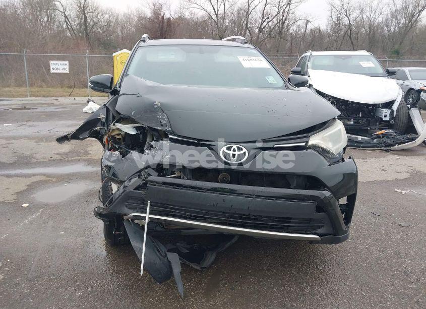 Photo 12 of 2016 Toyota Rav4 XLE (VIN 2T3WFREV6GW276321)