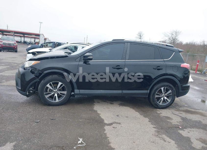 Photo 14 of 2016 Toyota Rav4 XLE (VIN 2T3WFREV6GW276321)