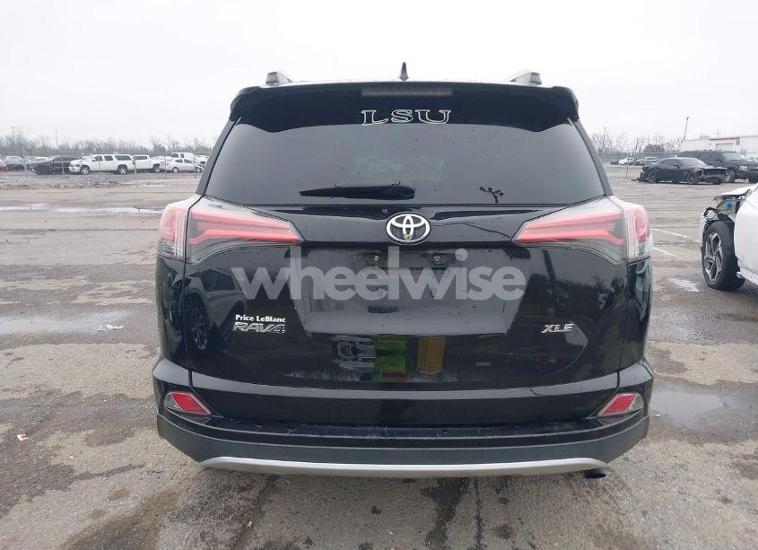 Photo 16 of 2016 Toyota Rav4 XLE (VIN 2T3WFREV6GW276321)