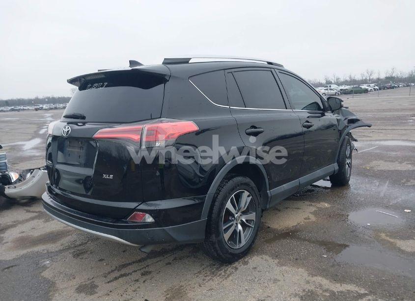 Photo 4 of 2016 Toyota Rav4 XLE (VIN 2T3WFREV6GW276321)