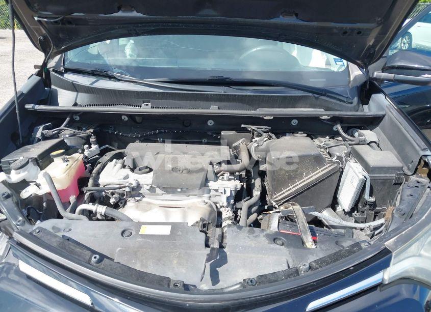 Photo 10 of 2017 Toyota Rav4 XLE (VIN 2T3WFREV6HW337622)