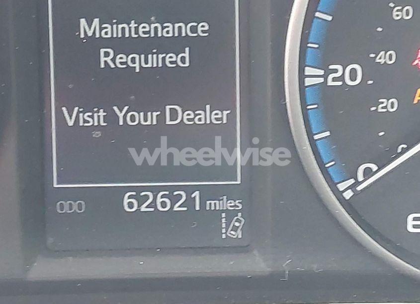 Photo 15 of 2017 Toyota Rav4 XLE (VIN 2T3WFREV6HW337622)