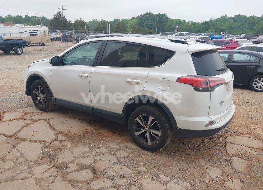 Photo 3 of 2017 Toyota Rav4 XLE (VIN 2T3WFREV6HW389493)