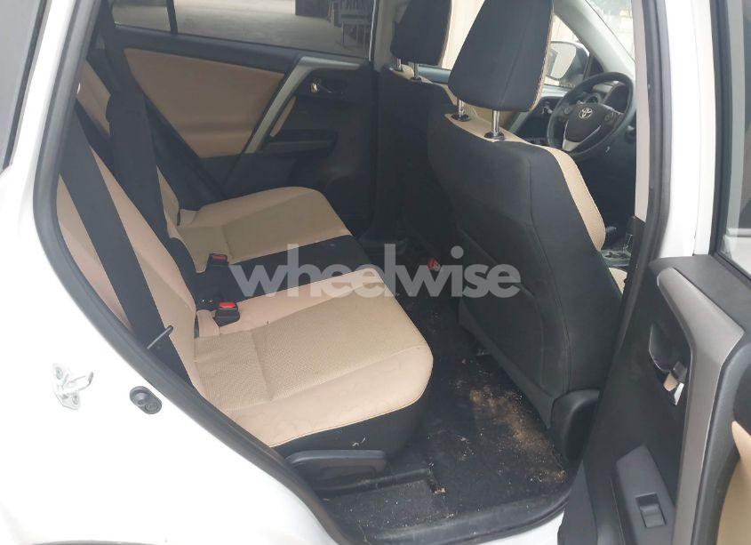 Photo 8 of 2017 Toyota Rav4 XLE (VIN 2T3WFREV6HW389493)