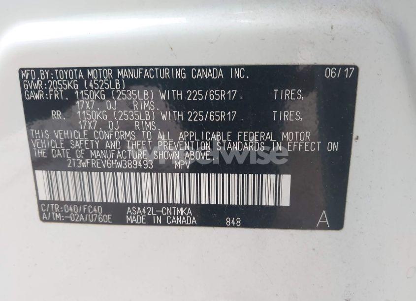 Photo 9 of 2017 Toyota Rav4 XLE (VIN 2T3WFREV6HW389493)