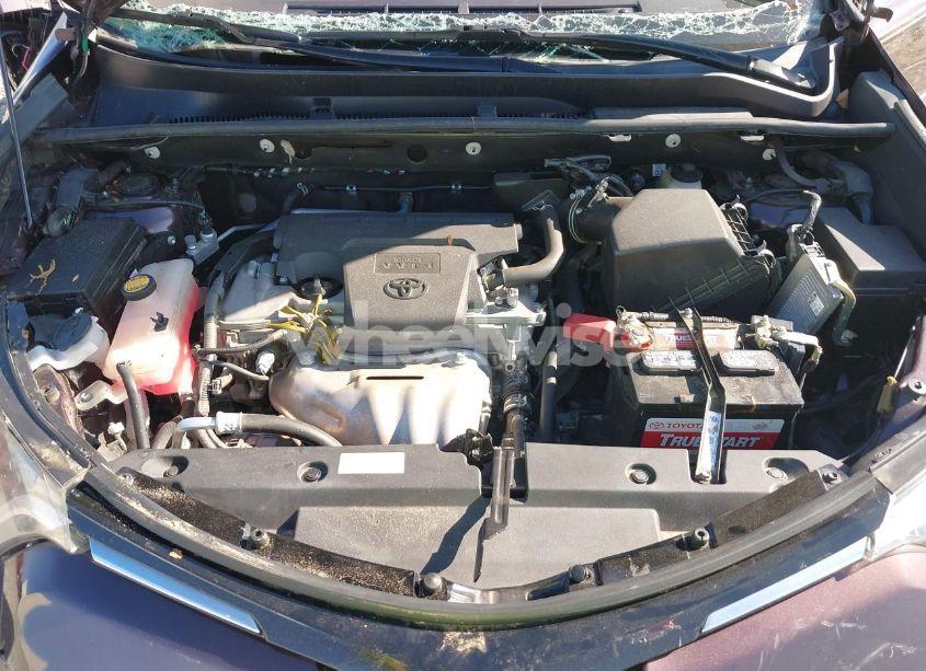 Photo 10 of 2018 Toyota Rav4 XLE (VIN 2T3WFREV6JW430078)