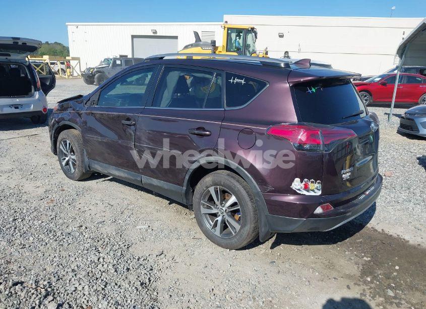 Photo 3 of 2018 Toyota Rav4 XLE (VIN 2T3WFREV6JW430078)