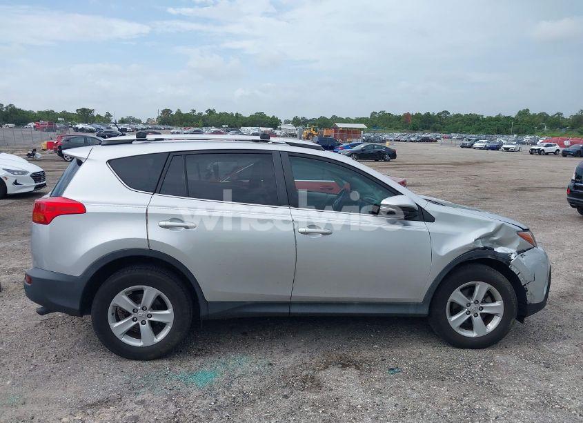 Photo 13 of 2013 Toyota Rav4 XLE (VIN 2T3WFREV7DW019695)